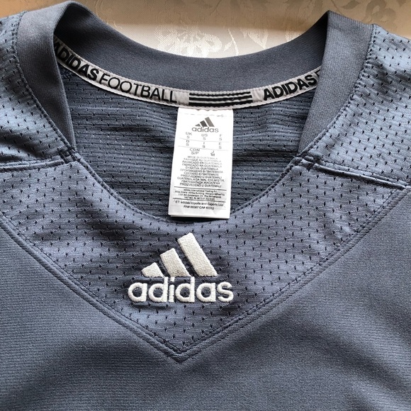 Adidas Men’s Size S Tech-Fit Hyped Football Mesh Shirt Gray/White Jersey Elastic - Picture 15 of 16